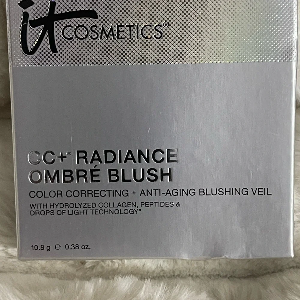 Authentic It’s Cosmetics CC+Radiance Ombré Blush - Picture 2 of 4